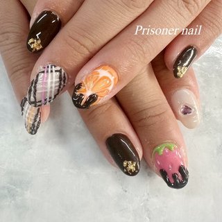 2025年】新着順｜ビジュー/#オレンジチョコネイルのネイルデザイン