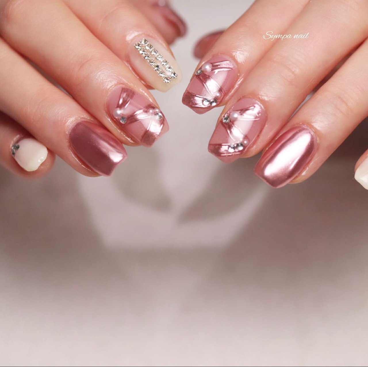 ミラー/リボン/ピンク - Sympa nailのネイルデザイン[No.7884088
