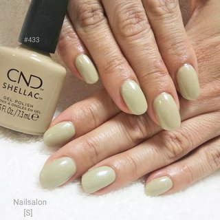 シェラック新色のネイルデザイン｜ネイルブック