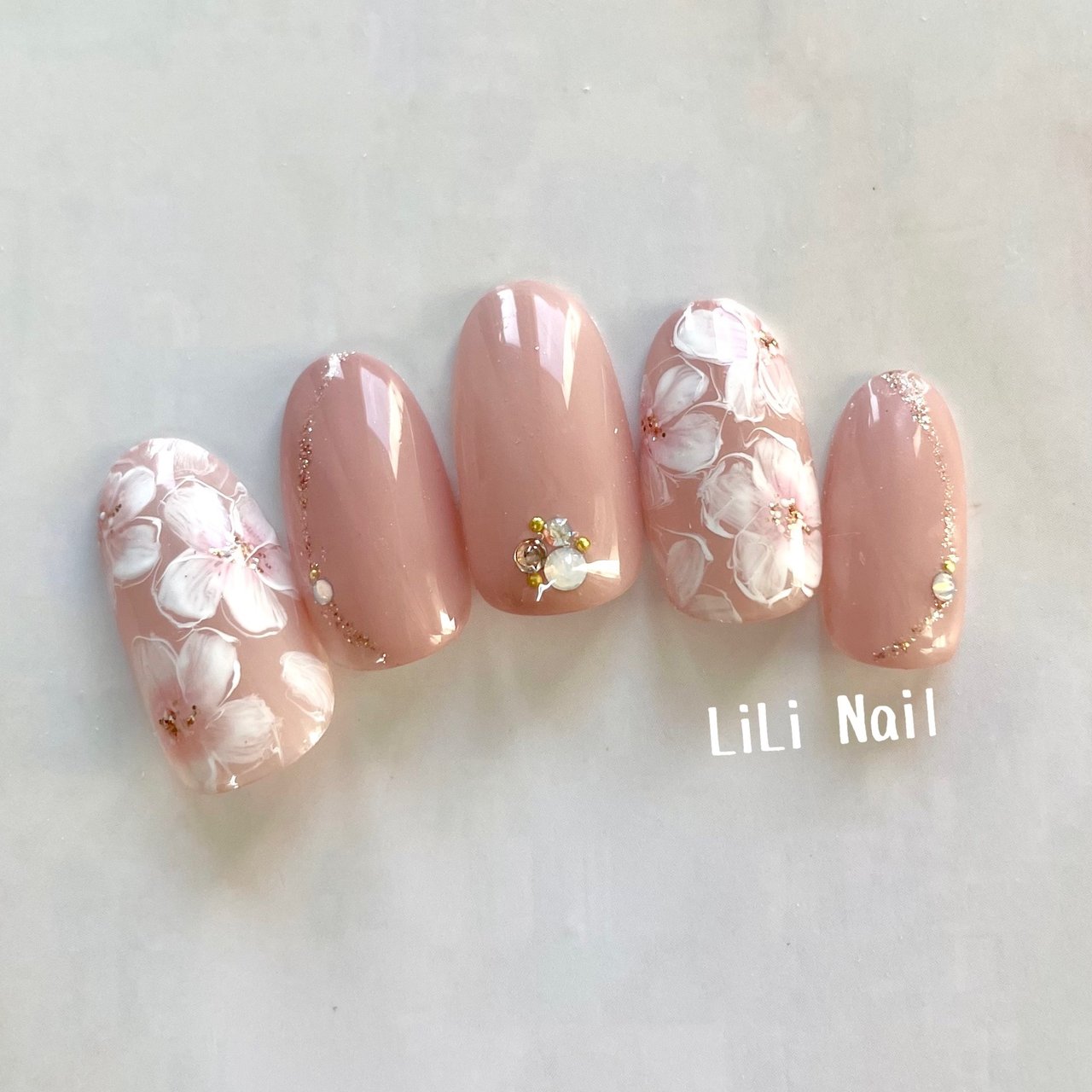 LiLi Nailのネイルデザイン[No.7894685]｜ネイルブック
