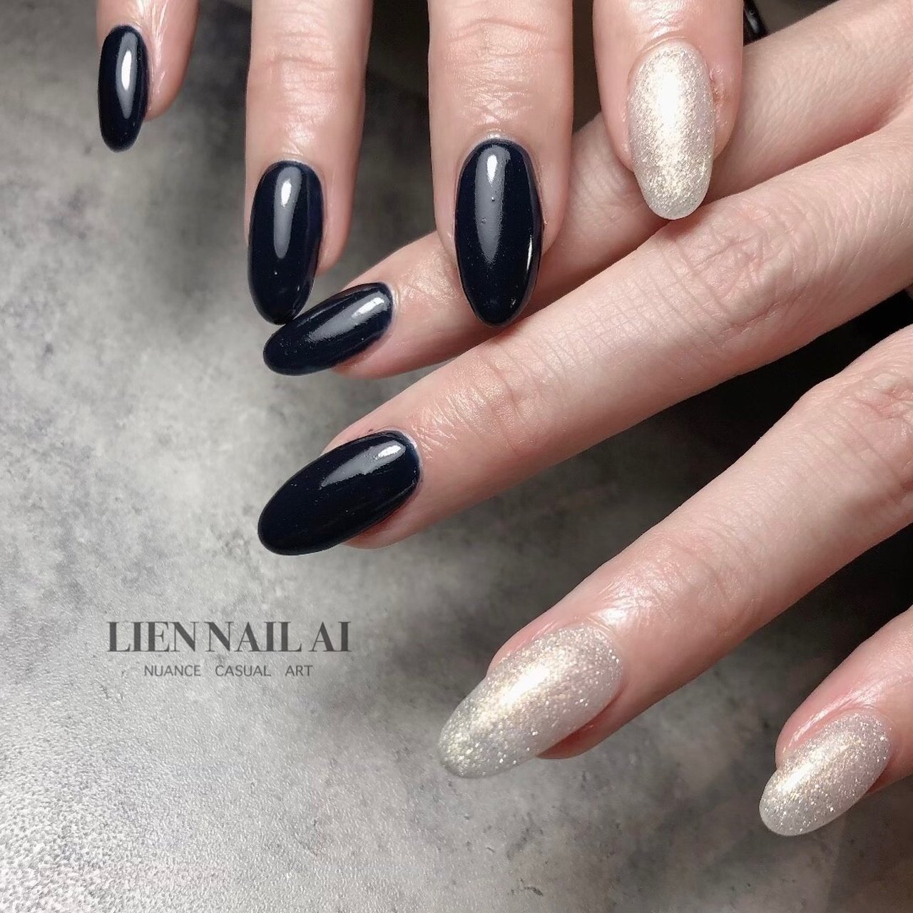 冬/ハンド/シンプル/ホワイト/ネイビー - I.のネイルデザイン[No