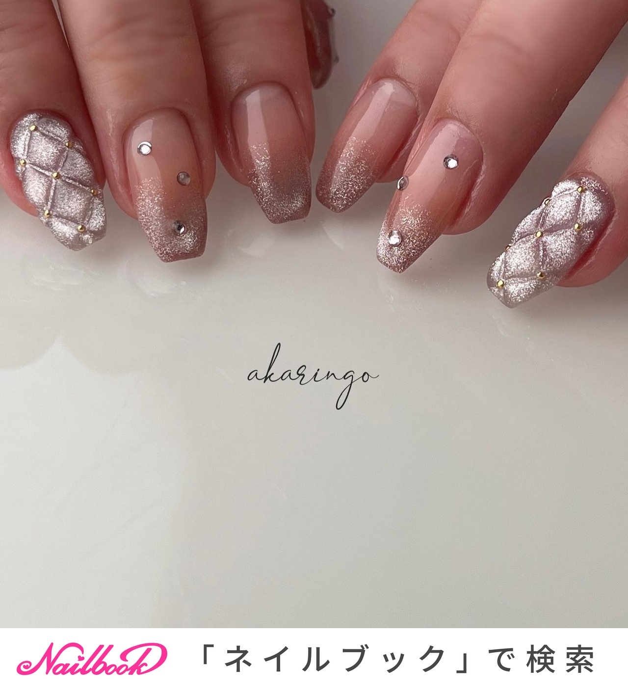 オールシーズン/ハンド/マグネット/キルティング/ロング - akaringo nailのネイルデザイン[No.7906505]｜ネイルブック
