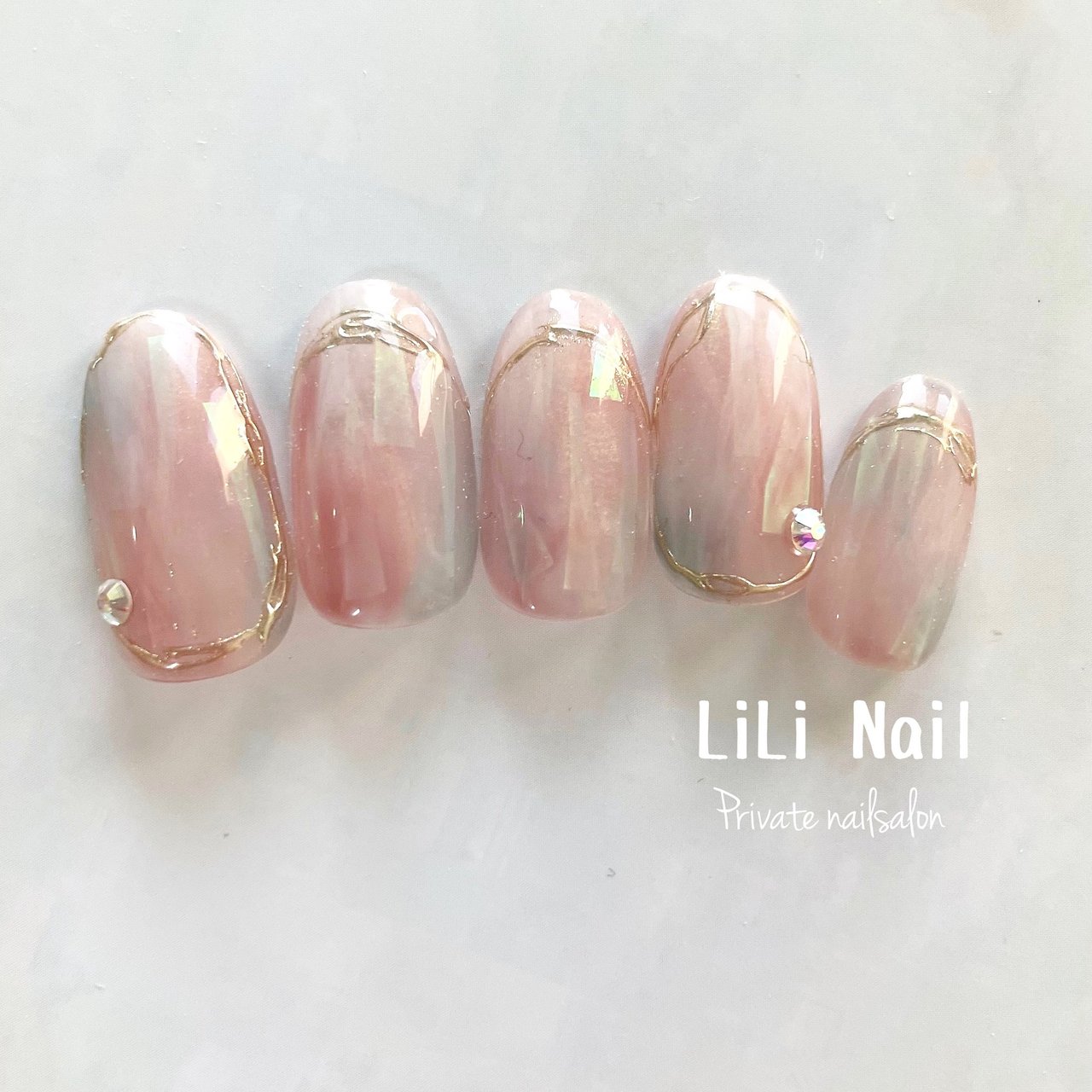 LiLi Nailのネイルデザイン[No.7909347]｜ネイルブック
