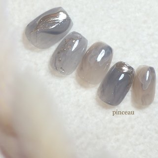 Spring nuance ☽ .
.
ハンド定額制120分コースで承ります。
.
.
近日空き状況
2/25土曜13:30〜
2/26日曜16:45〜
ご予約はネイルブックにてお待ちしております🎨
.
.
ハンド定額制コース
90分コース¥7150
120分コース¥8800
150分コース¥10450
（10%オフ¥9405）
180分コース¥12100
（10%オフ¥10890）
全て税込
ご新規、既に通ってくださっているお客様共に150分コース以上のメニューが10%オフになります。
2回目以降ご利用の方も1ヶ月以内のご来店で10%オフになります。
（フット+¥550）
.
.
@nail_pinceau 
#pinceau #パンソー #駒込ネイル #paragel #パラジェル登録サロン #パラジェル #フィルイン #パラジェル登録店 #ネイル動画 #セルフネイル #お洒落ネイル #駒込ネイルサロン
 #nuancenail #パラジェルサロン #グレーネイル #くすみネイル #mirrornails #클리어　#春ネイル #ニュアンス #ミラーネイル #春 #artlover #howto動画 #可愛いネイル #뉘앙스네일 #シアーネイル #インクアートネイル #春 #オールシーズン #デート #女子会 #ハンド #ホログラム #シースルー #ニュアンス #ミラー #シアー #ブルー #グレー #スモーキー #ジェルネイル #ネイルチップ #nail salon pinceau（パンソー） #ネイルブック