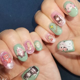 人気順｜#スパイファミリーネイルのネイルデザイン｜ネイルブック