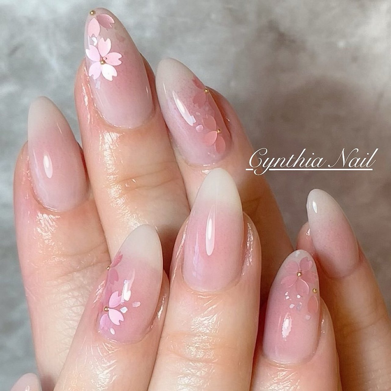 春/シンプル/フラワー/チーク/ワンホン - 長谷川 紗綾香/CynthiaNailの