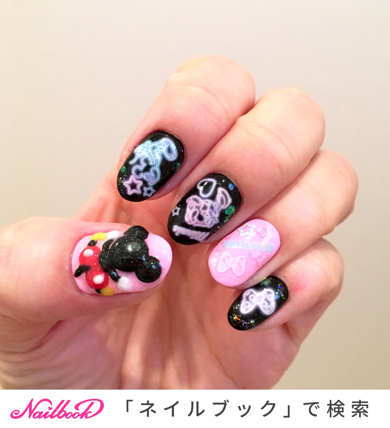 後ろ姿ミッキーのネイルデザイン ネイルブック