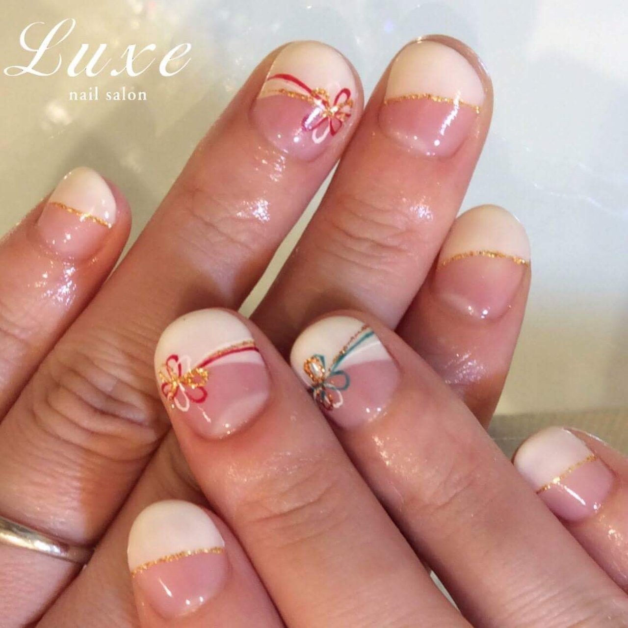 ブライダル ハンド リボン 和柄 ショート Nailsalonluxe Ginzaのネイルデザイン No ネイルブック