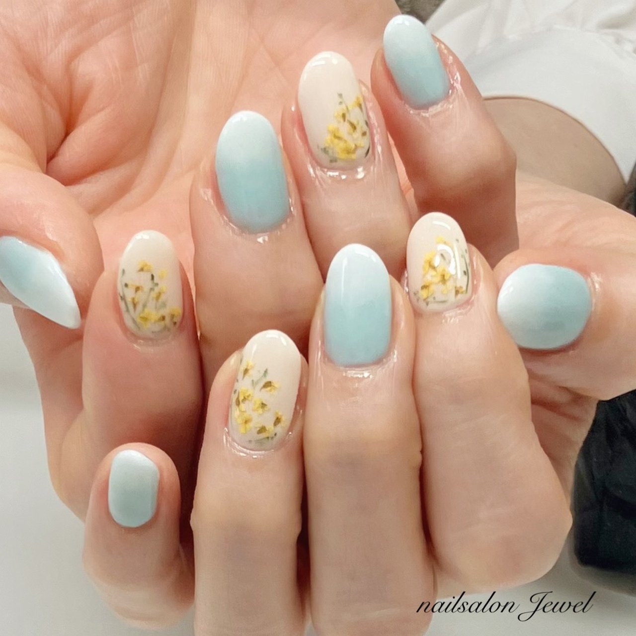 春/ハンド/グラデーション/押し花/ミディアム - nailsalon Jewelの