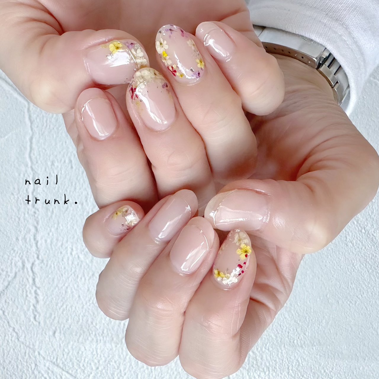 春/ハンド/ミラー/押し花/ラウンド - nail_trunkのネイル