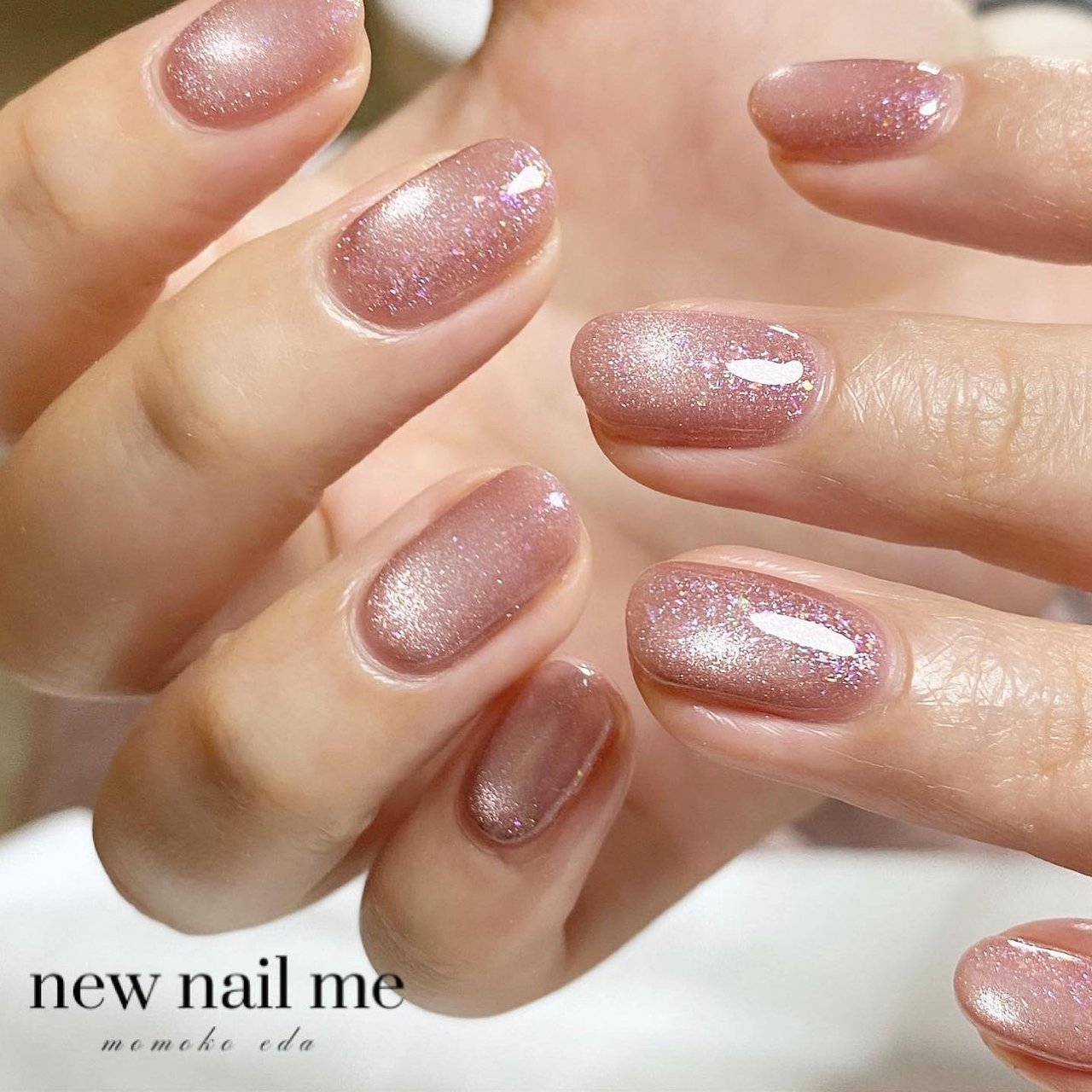 オールシーズン/オフィス/デート/ハンド/ラメ - new nail me(ニューネイルミー) 江田ももこのネイルデザイン[No.8037393]｜ ネイルブック