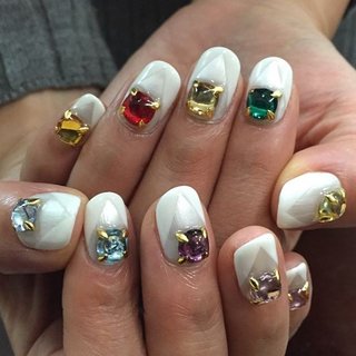 スワロフスキーのネイルデザイン(2688ページ目)｜ネイルブック
