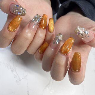 ハンド/キラキラ/ミディアム/ポイント/ベージュ - sakura nailの