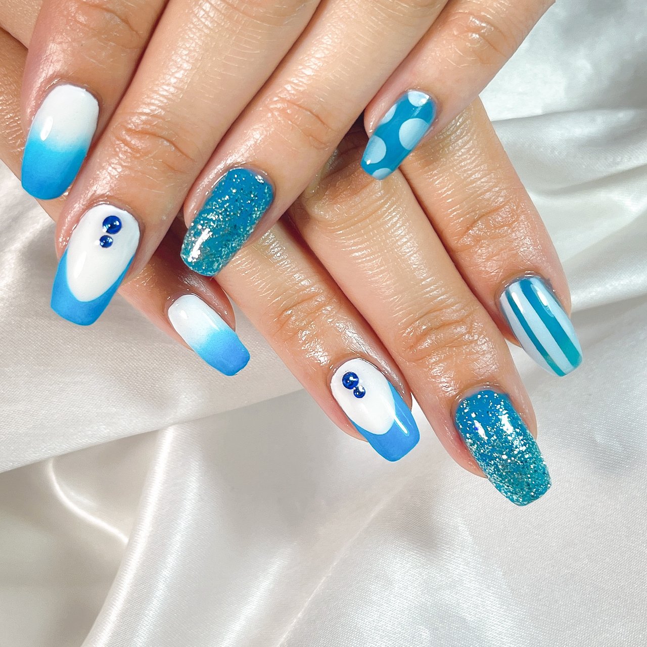 夏/オールシーズン/ハンド/フレンチ/グラデーション - zero_mam_nailの