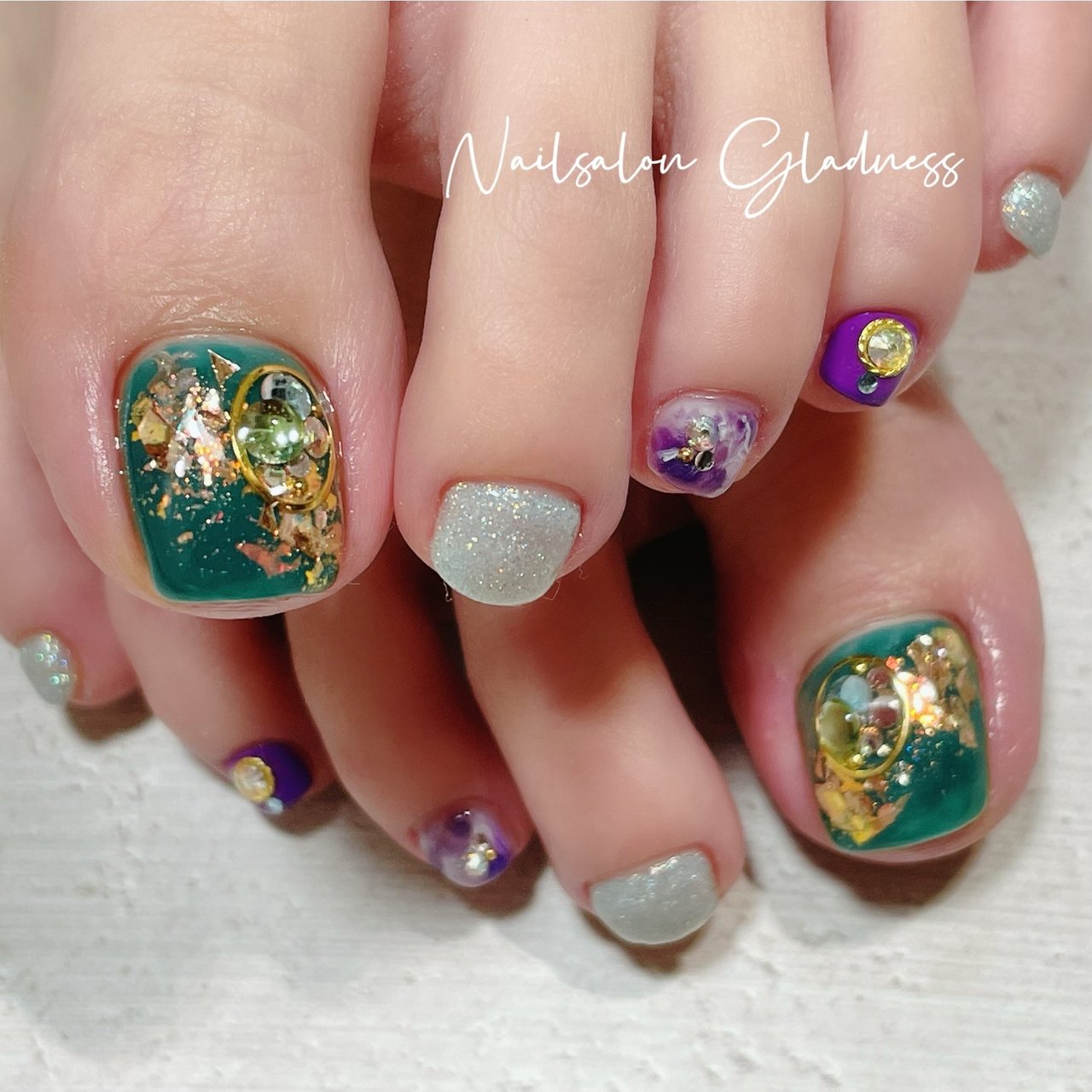 春/夏/フット/シェル/ニュアンス - nailsalon_gladnessのネイル