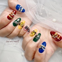 ネイルパーツ　ハリーポッター ハリーポッターネイル💅✨ 最近ハマって見てたので🪄︎︎✨ 赤は