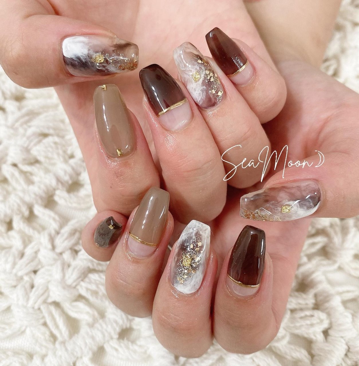 ミルキーニュアンス ネイルチップ さとさと様 ニュアンスネイルチップ グレージュミルキーの繊細