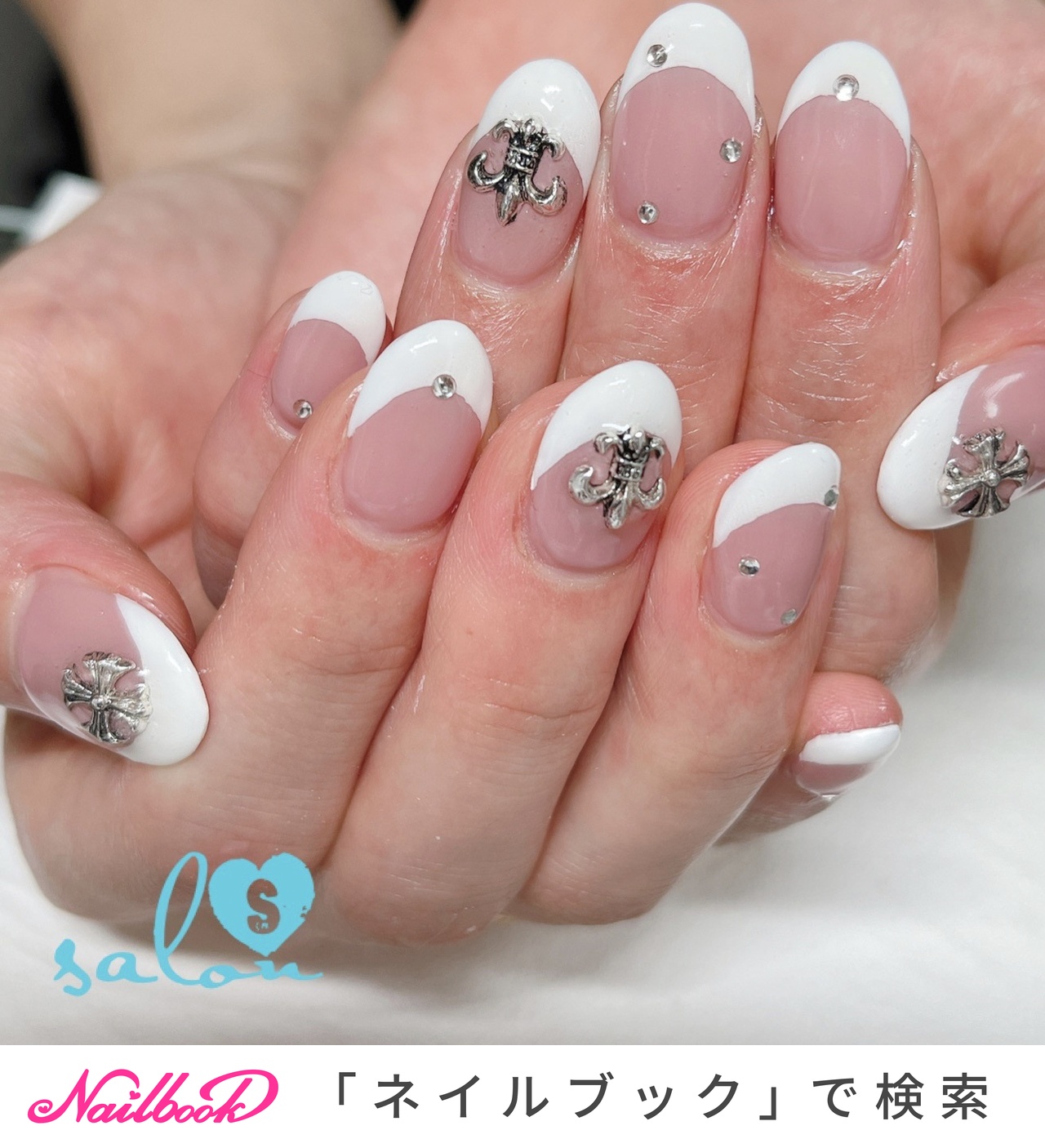 【新品未使用】クロムハーツ ネイルラッカー クィィーン 15ml 新品未使用】クロムハーツ ネイルラッカー クィィーン 15ml