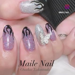 @maile.nail 
フィルイン専門店《Maile》です⸜❤︎⸝‍

#フラッシュネイル #ファイヤーネイル 
#ちょうちょネイル #地球儀 #viviennewestwood 
#nana #ギャルネイル 

artやり放題
￥10,000-

#ネイル #nail #nails #ジェルネイル #フィルイン #フィルイン専門店 #大阪ネイルサロン #大阪ネイル #高槻ネイルサロン #高槻ネイル #茨木ネイル #北摂 #中国ネイル #オフィスネイル #透明感ネイル #ビジューネイル #韓国ネイル #ワンホンネイル #ちゅるんネイル #綺麗めネイル #大人かわいいネイル #nailbook_fan #ハンド #ラメ #痛ネイル #チェーン #キラキラ #個性派 #パープル #ブラック #シルバー #お客様 #Private Salon Maile🐰🌼MAI #ネイルブック