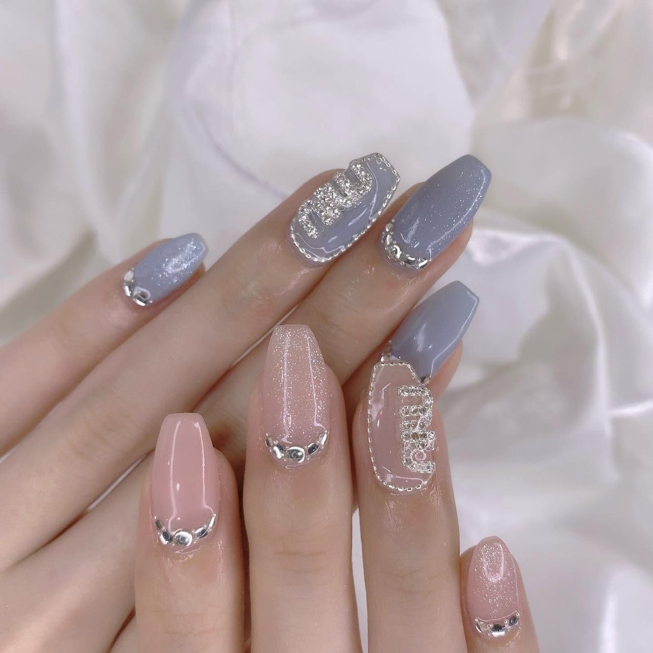 ビジュー/ラメ/ハート/キラキラ/ワンホン - かおるのネイルデザイン[No