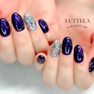 持ち込みデザイン💅✨ 
【こんなお悩みがある方ご相談ください】
・爪の形にコンプレックスがある
・ジェルをつけても折れてしまう
・ジェルのモチが悪い
・相談しながらデザインを決めたい
・自爪を伸ばしたい
・1対1で周りを気にせずネイルがしたい
・爪が薄くなって悩んでいる ・まつ毛パーマが思ったより上がらない
・まつ毛が短いなど
・パリジェンヌラッシュリフトに興味がある

是非当サロンにお越し下さい♡

営業時間10時〜17時
定休日/日曜、祝日 

 #ラメネイル #大人ネイル　#ネイビーネイル #ラメグラデーションネイル #大人可愛いネイル #春ネイル　　#キラキラネイル #グレーネイル #ビジューネイル　#お洒落ネイル #グレージュネイル #大人上品ネイル #花柄ネイル #古河市 #古河市ネイル #境町まつ毛パーマ #古河市ネイルサロン #古河市パリジェンヌ #古河市諸川 #古河プライベートサロン　#野木町ネイルサロン #野木町まつ毛パーマ #パリジェンヌラッシュリフト　#パリジェンヌラッシュリフト古河　#まつ毛パーマ古河　#小山市ネイル #結城市ネイルサロン #小山市まつ毛パーマ　#小山市パリジェンヌラッシュリフト #春 #夏 #梅雨 #リゾート #ハンド #ビジュー #ラメ #キラキラ #ミディアム #オーバル #ネイビー #グレージュ #シルバー #ジェルネイル #🌺nail&eyelashLuttelaルテラ🌺 #ネイルブック