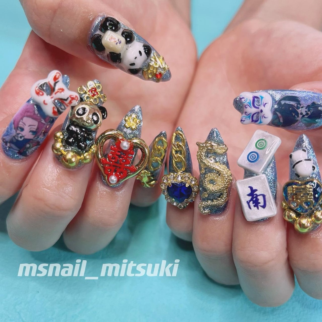 ビジュー/痛ネイル/ワンホン/金魚/レッド - mitsukiのネイルデザイン
