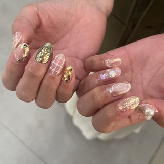 #ニュアンスネイル #アートし放題
#京都ネイルサロン 
#京都西京極 
#プライベートネイルサロン #春 #夏 #海 #ライブ #ハンド #ニュアンス #キラキラ #ミディアム #ラウンド #ホワイト #ジェルネイル #お客様 #Monique_kyoto #ネイルブック