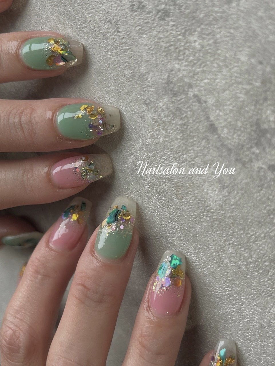 夏/シェル/ピンク/グリーン - andyounailsalonのネイルデザイン