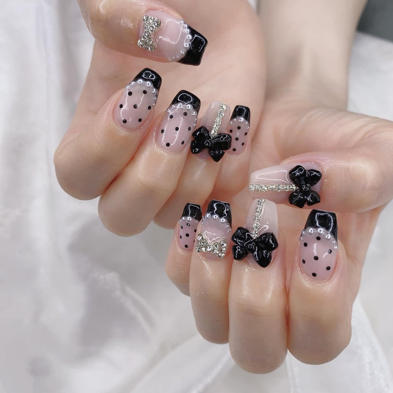 オフィス/フレンチ/ラメ/ドット/マグネット - かおるのネイル