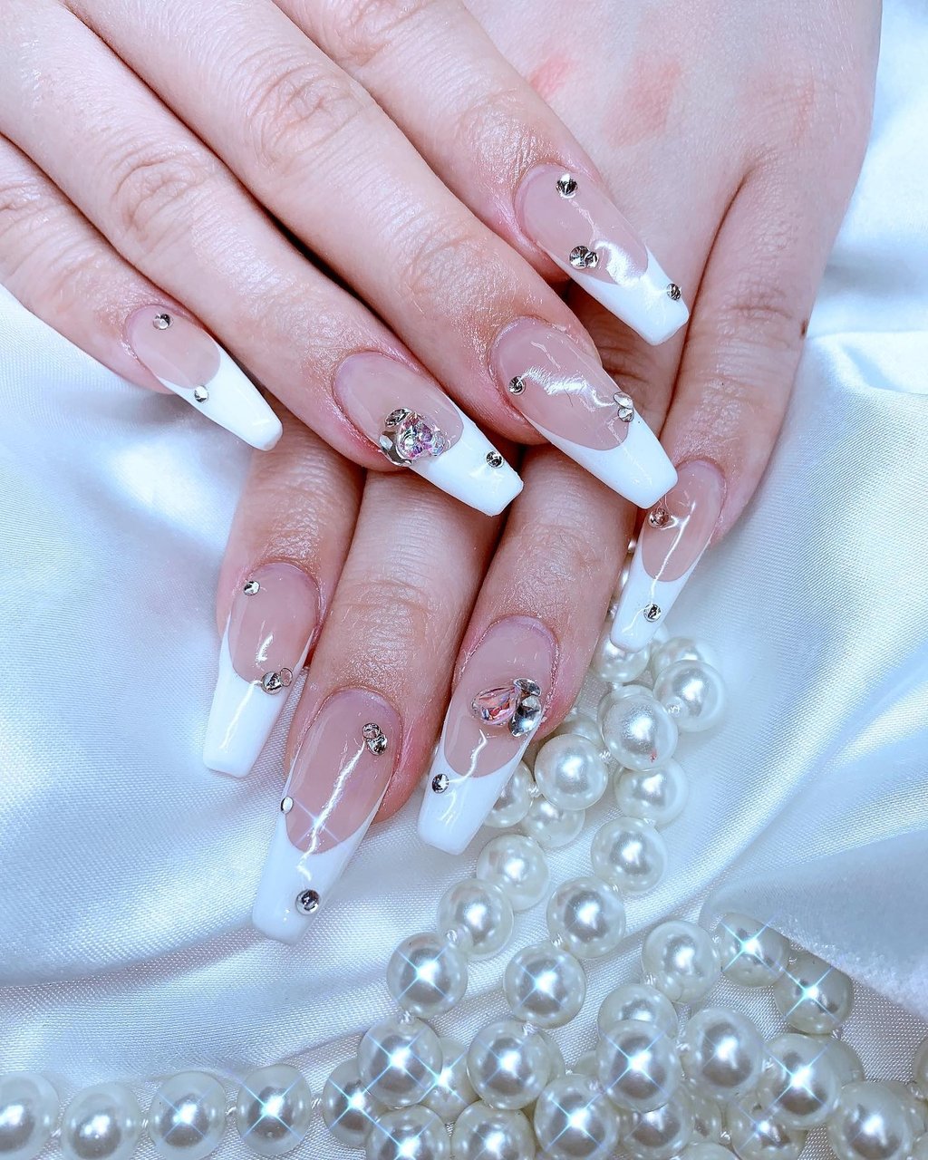 フレンチ/キラキラ/スカルプチュア - k.nail2525のネイル