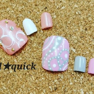 人気順 スモーキー グレイッシュ ネイルサロンアイネイルクイックのネイルデザイン ネイルブック