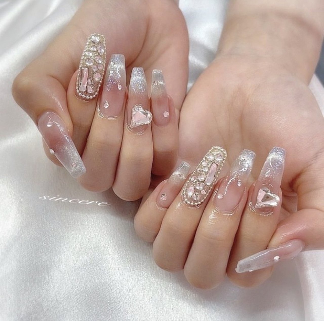 ★珍しいデザイン★【CHANEL】オールワンカラー オーガナイザー 限定アイコンライン シャネル財布 オーガナイザーウォレット
