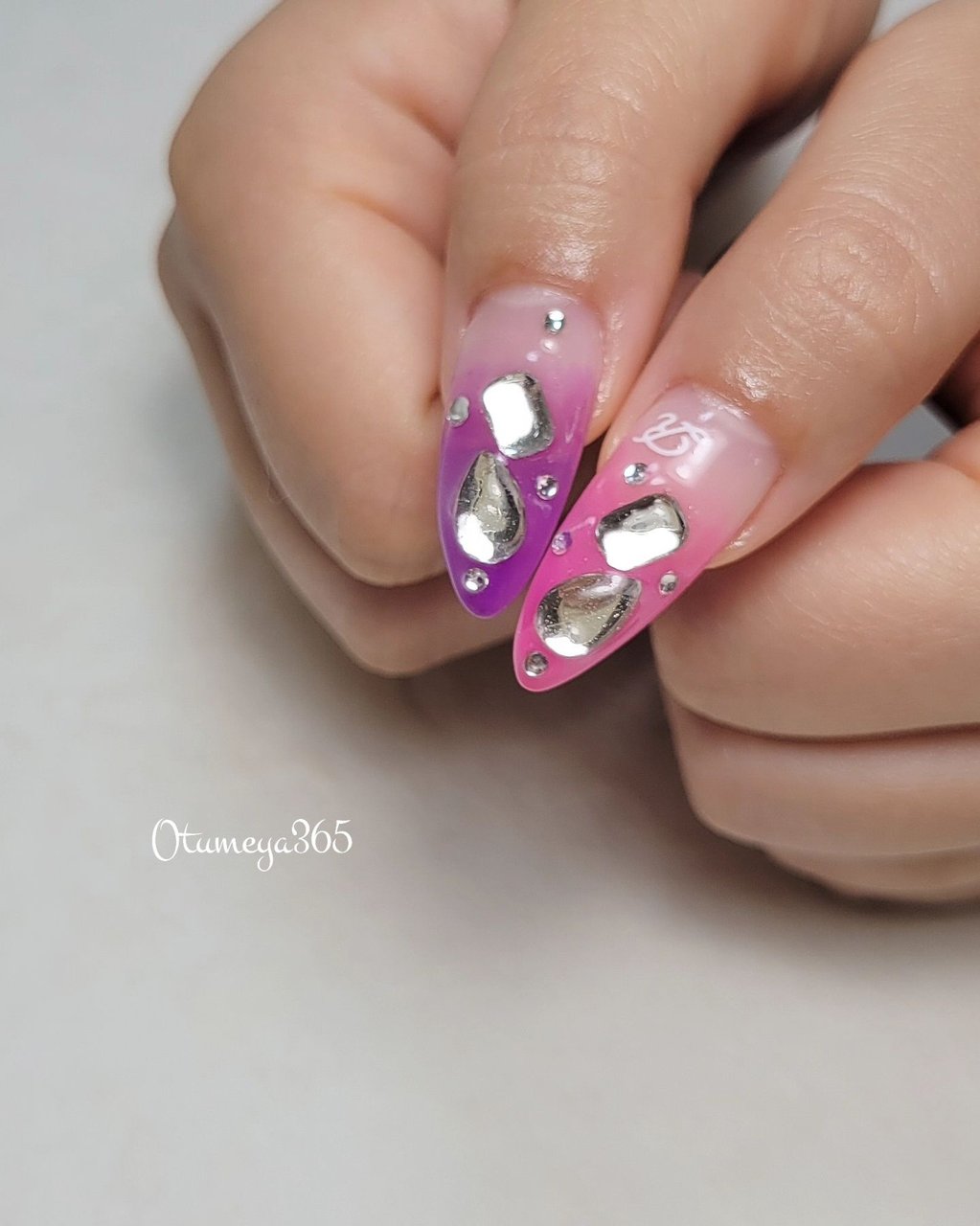 夏/ミラー/ロング/ピンク/パープル - おつめや ~365~ さるこのネイル