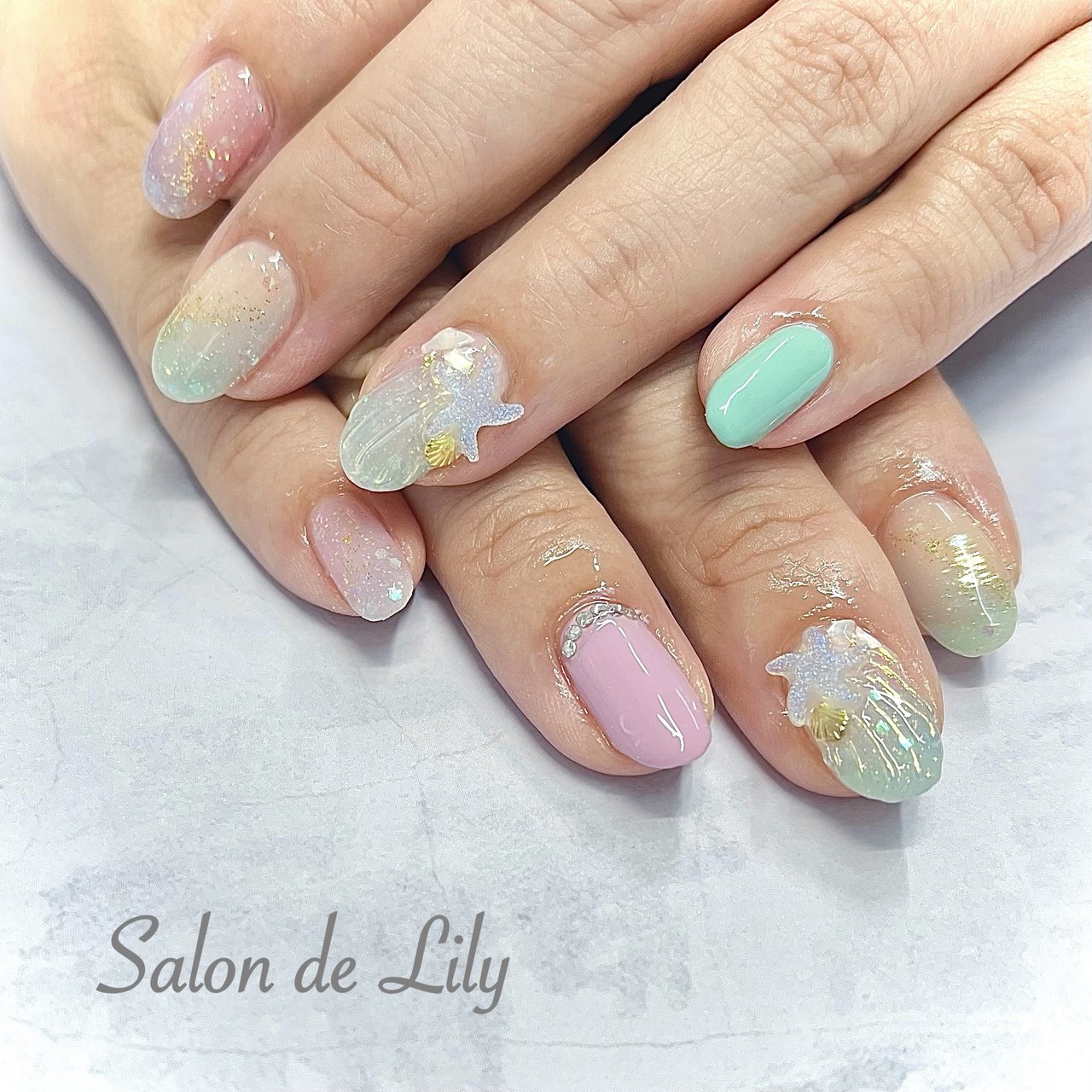 夏/海/リゾート/ハンド/ラメ - salondelilyのネイルデザイン[No