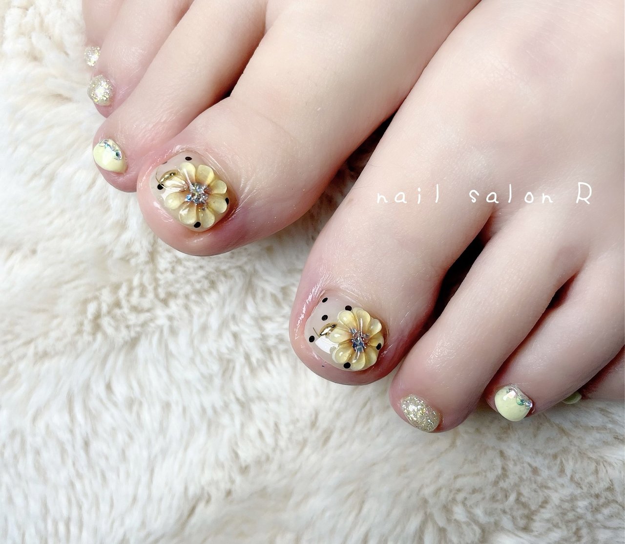nail salon Rのネイルデザイン[No.8200598]｜ネイルブック