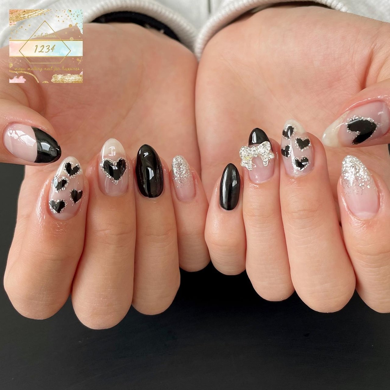 ハート/リボン/ブラック/シルバー - 1234 nailroomのネイルデザイン[No