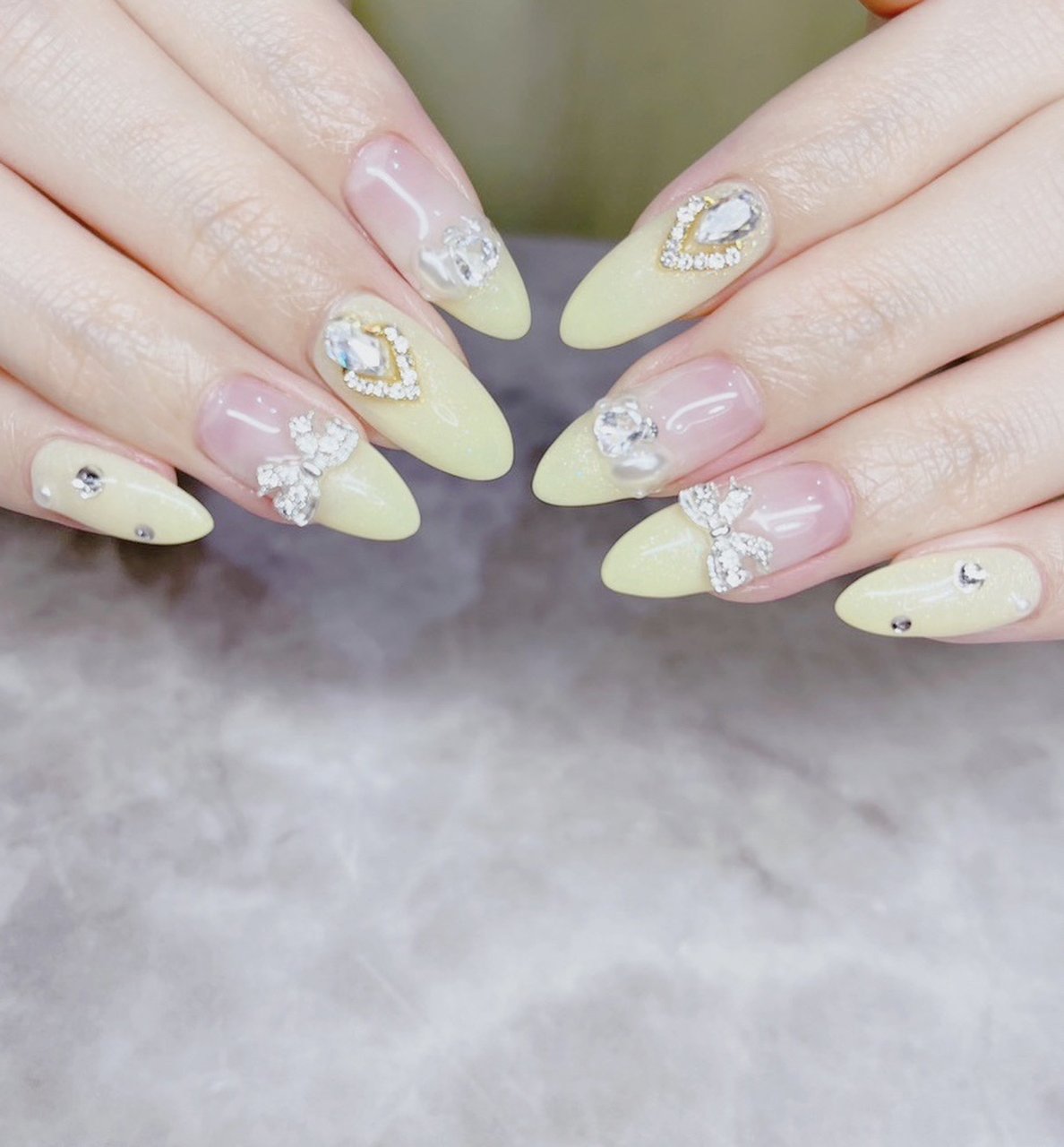 hairspotpeachのネイルデザイン[No.8217611]｜ネイルブック