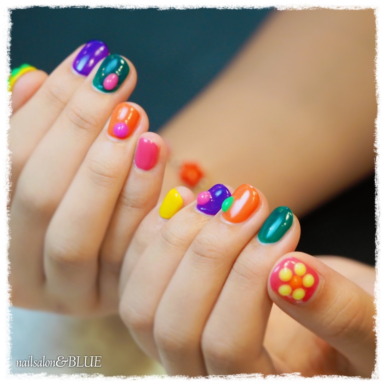 オールシーズン/ライブ/女子会/推し活/ハンド - しむら ゆうこのネイル