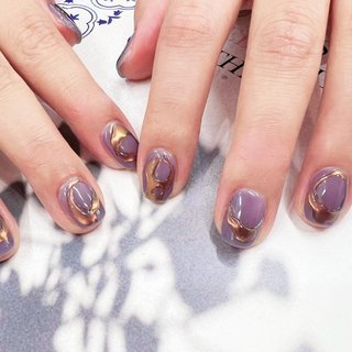 . 
お持ち込みデザイン ¥7000

#ニュアンスネイル #ミラーネイル #パープルネイル #ショートスクエア #ジェルネイル #新宿ネイル #トレンドネイル #ネイルデザイン #ネイルサロン #ニュアンス #ミラー #パープル #ジェルネイル #NailSalon CutiePuti新宿店 #ネイルブック