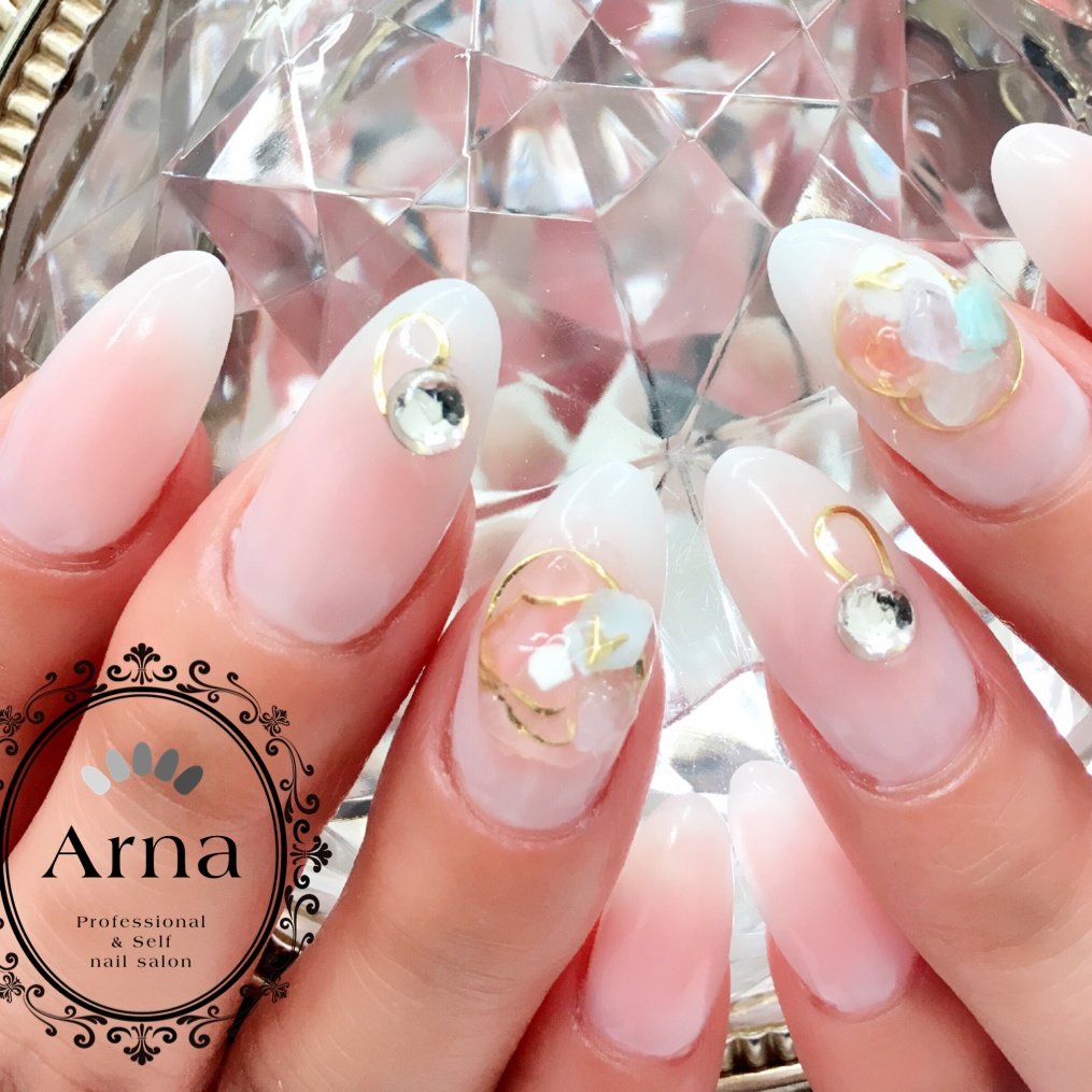 オールシーズン パーティー デート 女子会 ハンド Nailsalon Arnaのネイルデザイン No ネイルブック