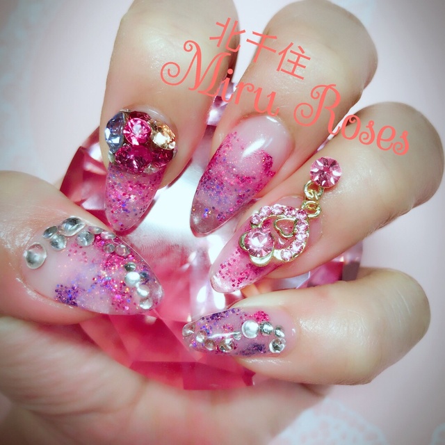 ネイルルームMiru Roses♡ミルローゼス♡｜北千住のネイルサロン