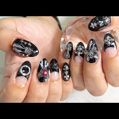 オールシーズン/女子会/推し活/ハンド/変形フレンチ - 岡崎市ネイル