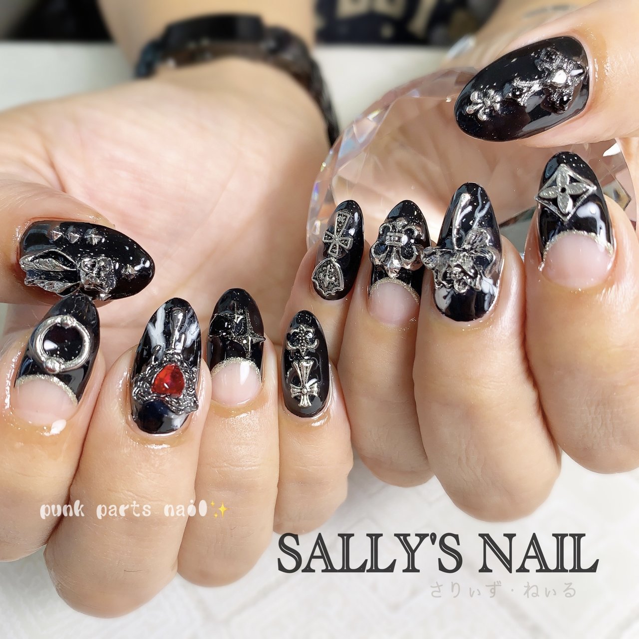 オールシーズン/女子会/推し活/ハンド/変形フレンチ - 岡崎市ネイル