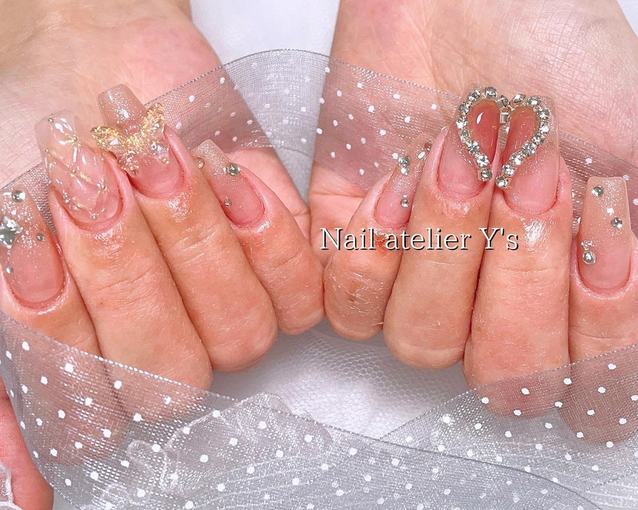 韓国 ワンホン フレンチ 蝶々 .。♡ネイルチップオーダー♡.。 ネイル