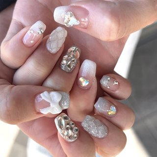 ・ 左右で色違いのグラデーション✨

パーツをたくさんのせて💅
キラキラでかわいい♡


#ネイル#ネイルデザイン#ジェルネイル#ジェルネイルデザイン#個性的ネイル#個性派ネイル#個性派ネイルサロン#手描きネイル#手描きネイルアート#手描きネイルデザイン#nails#nailart#naildesign#nail#美甲#個人サロン#プライベートサロン#プライベートネイルサロン#ニュアンスネイル#ネイルパーツ#ネイルブック#nailbook_fan#韓国ネイル#韓国ネイルデザイン #ワンホンネイル #ワンホン#キラキラネイル #マグネットネイル #グラデーション #グラデーションネイル #ビジュー #ビジューネイル #コフィン #ハンド #ロング #ギャル #ブルーネイル #ホワイトネイル #ラメネイル#リボン #ピンク #キルティングネイル #キルティング #ハート #オールシーズン #女子会 #推し活 #ハンド #グラデーション #ビジュー #キルティング #ワンホン #韓国 #ロング #コフィン #ホワイト #ピンク #水色 #ジェルネイル #お客様 #haru #ネイルブック