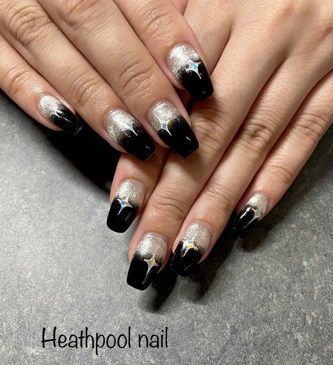 ネイル ネイルチップオーダー 黒 ブラック グラデーション 韓国