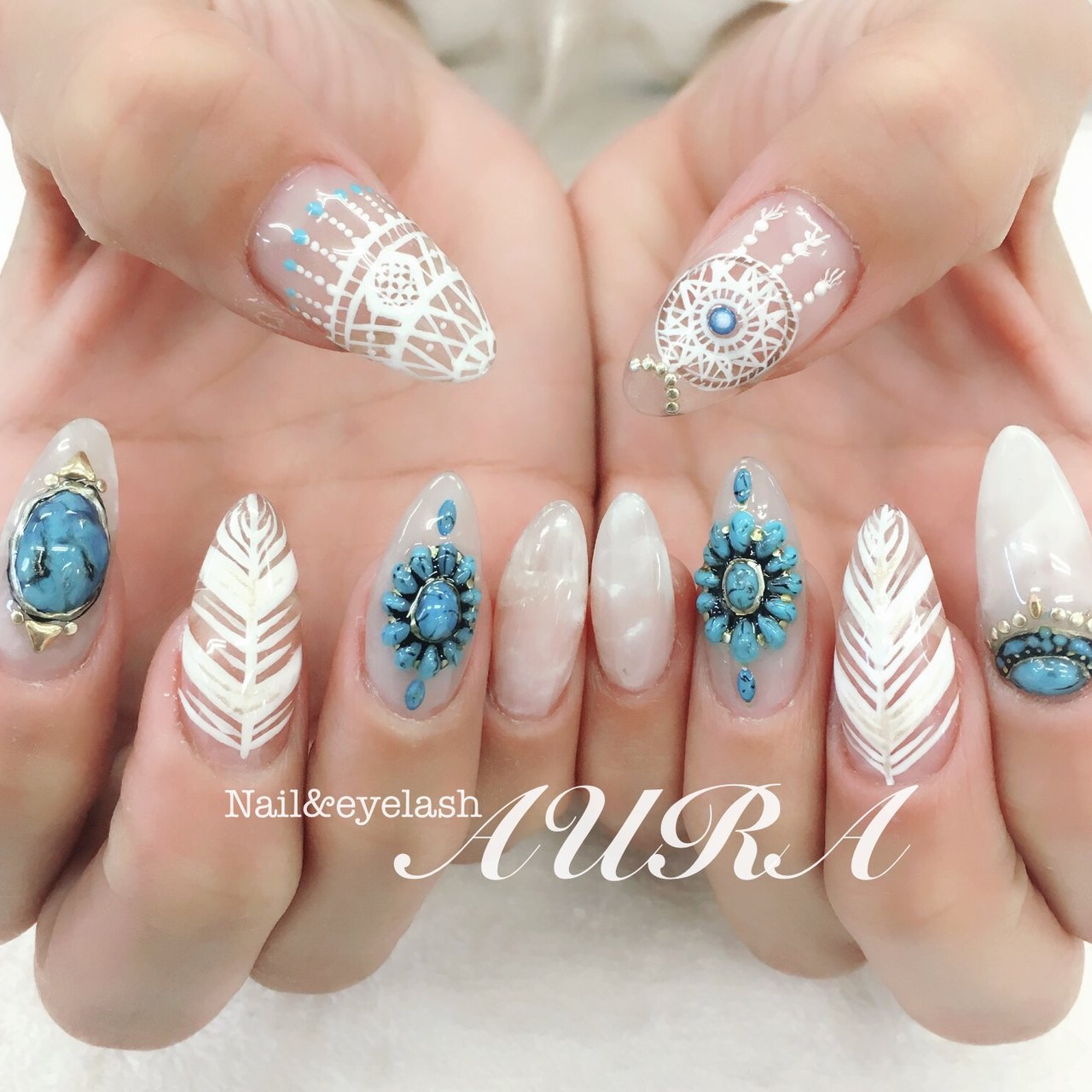 ハンド フェザー アンティーク エスニック ジェル Nail Eyelash Aura Meesan のネイル デザイン No ネイルブック