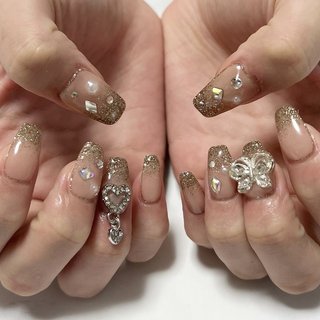 2025年】新着順｜#揺れるパーツのネイルデザイン(2ページ目)｜ネイルブック