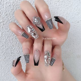 人気順｜千鳥柄(千鳥格子)/ヴァンクリネイルのネイルデザイン｜ネイル  