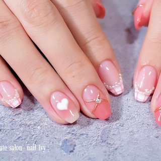 2025年】新着順｜ハート/リングのネット予約できるネイルデザイン(6